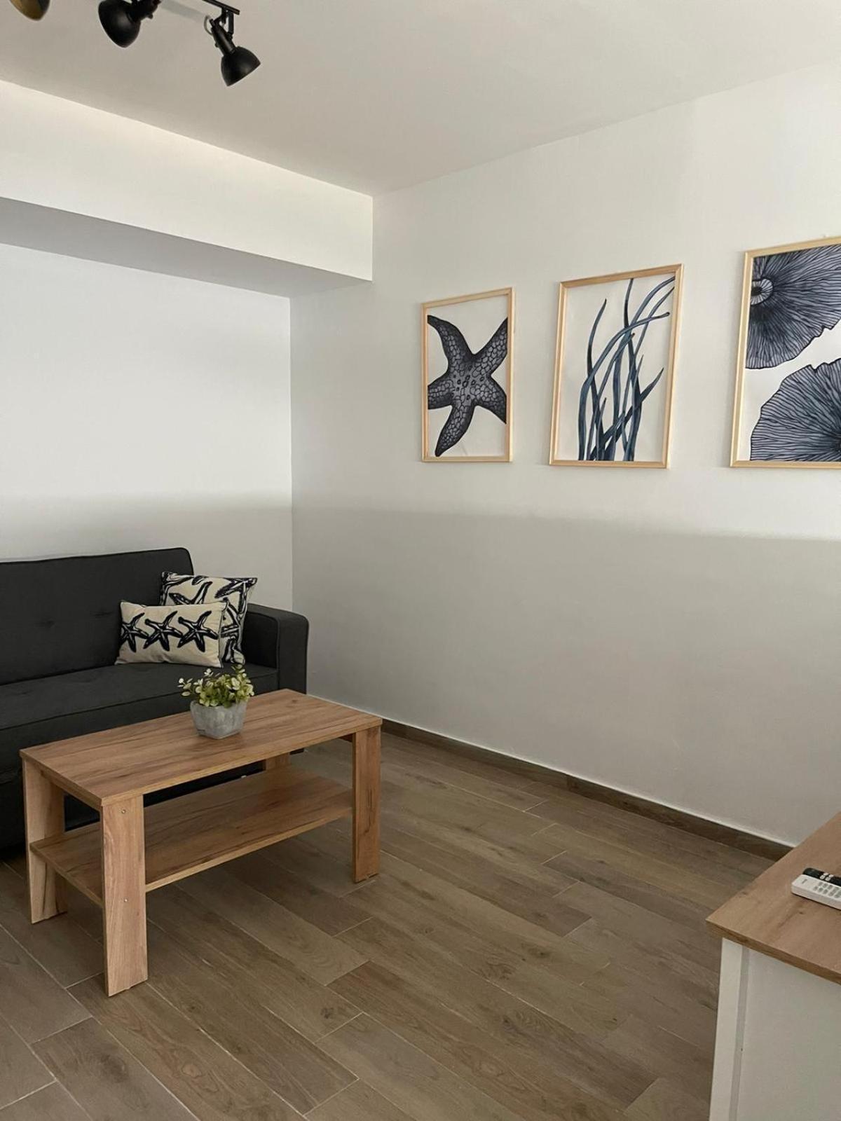 Apartamentos Matilda Conil De La Frontera Exterior photo