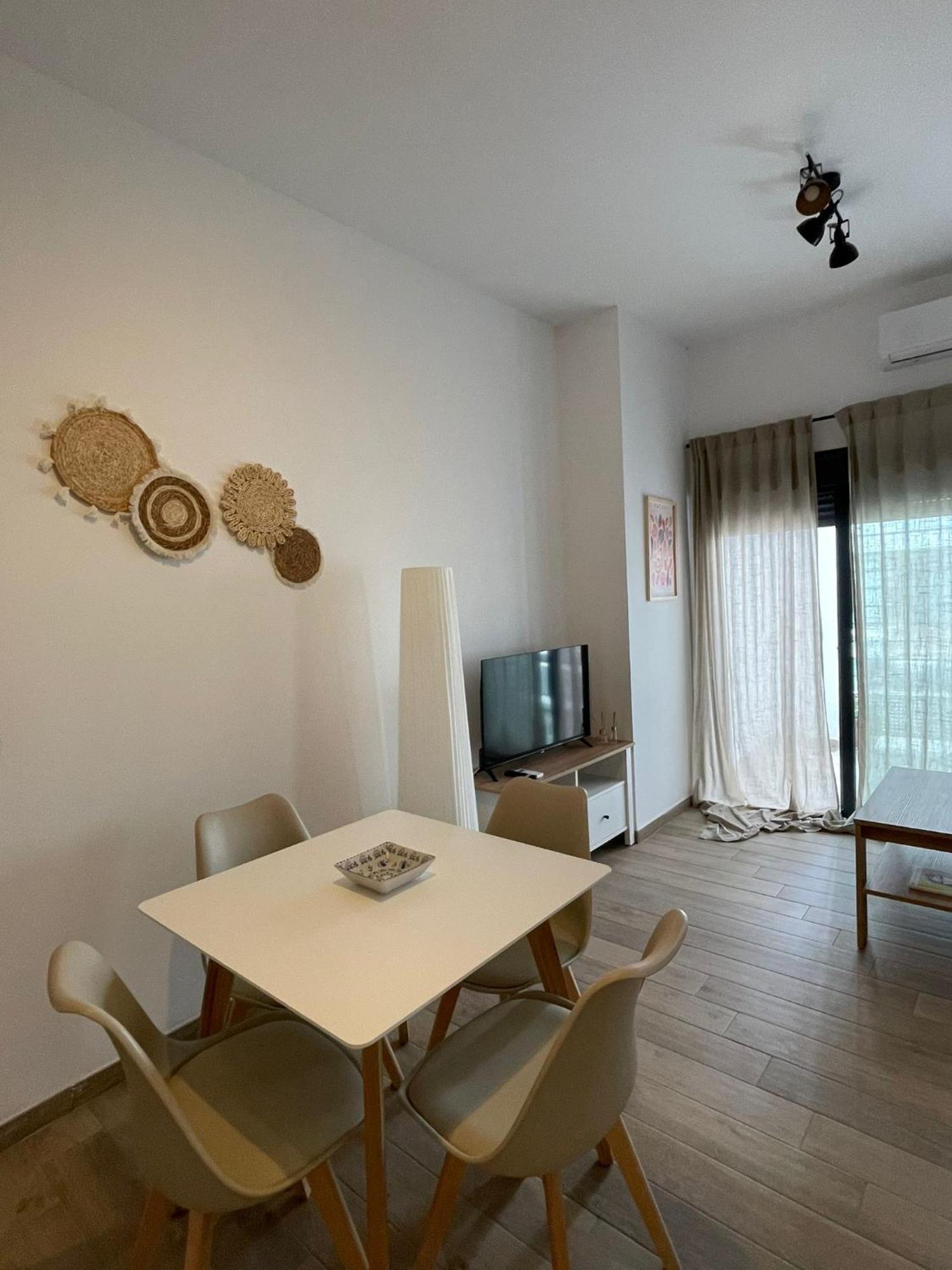 Apartamentos Matilda Conil De La Frontera Exterior photo