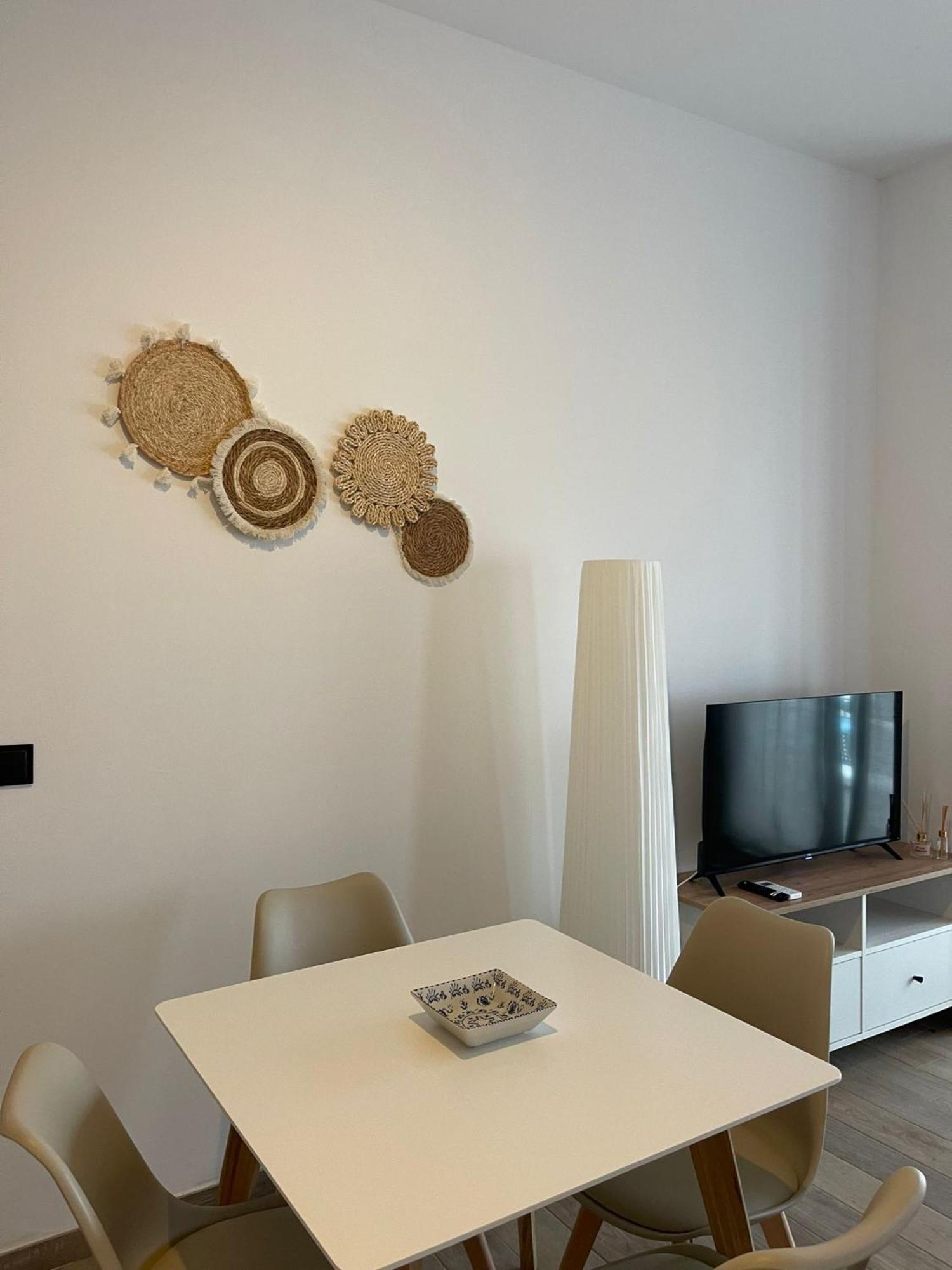 Apartamentos Matilda Conil De La Frontera Exterior photo